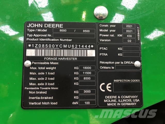 John Deere 8500 Feldhäcksler