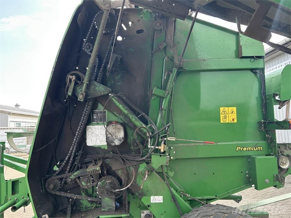 John Deere 864 Rundballenpressen