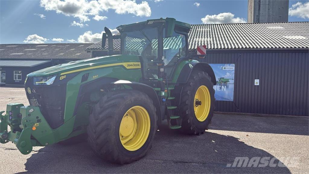 John Deere 8R 340 Traktoren