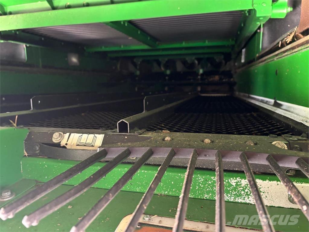 John Deere S785 Mähdrescher