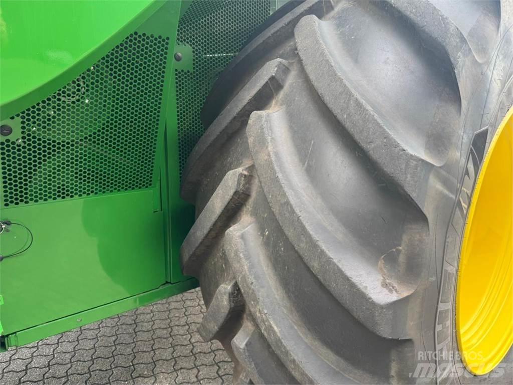 John Deere S790 Mähdrescher