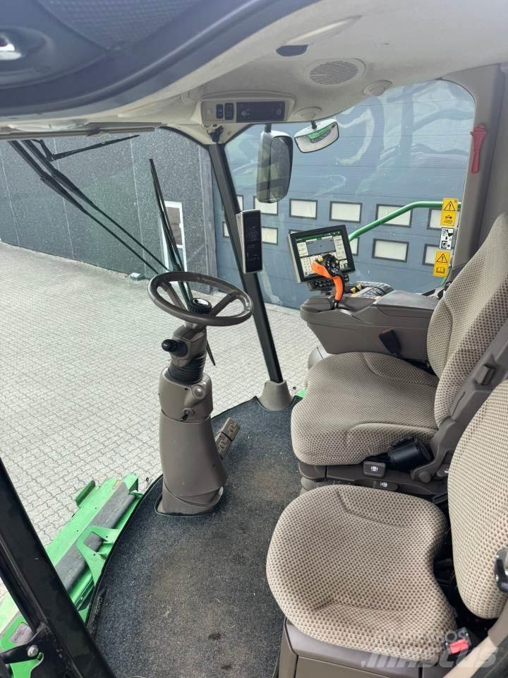 John Deere S790 Mähdrescher