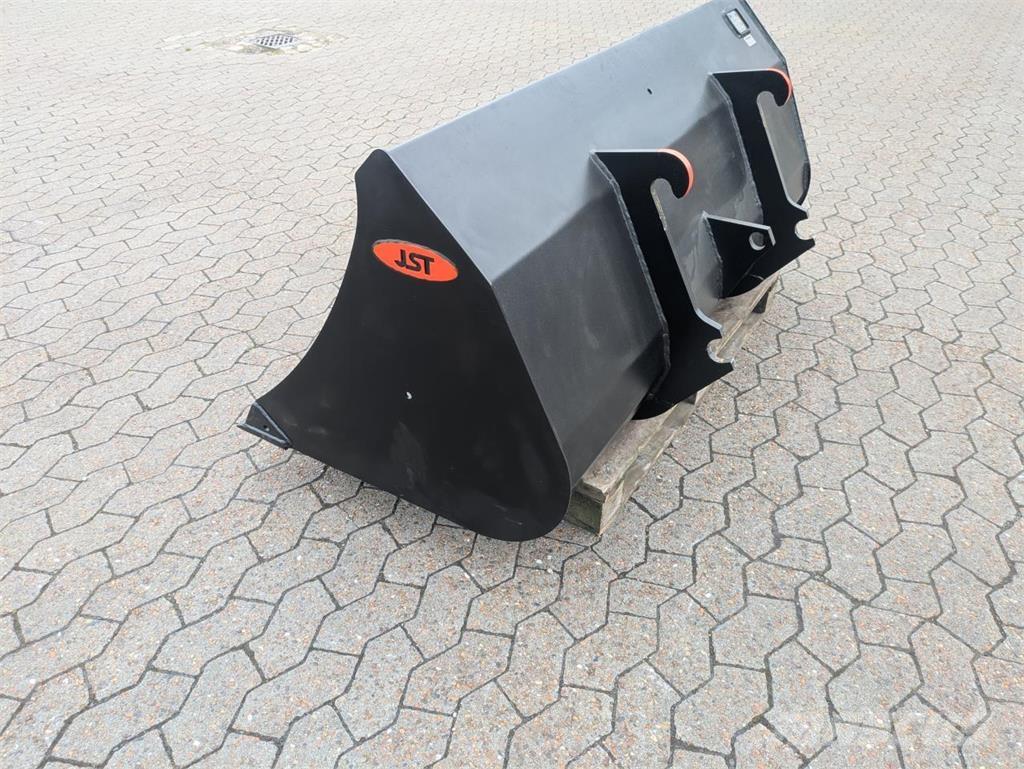 JST M SKOVL Sonstiges Traktorzubehör