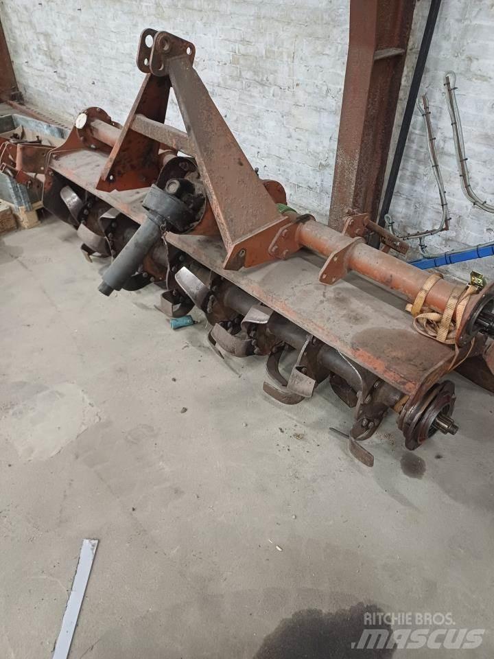 Kuhn FRÆSER Motoreggen / Rototiller