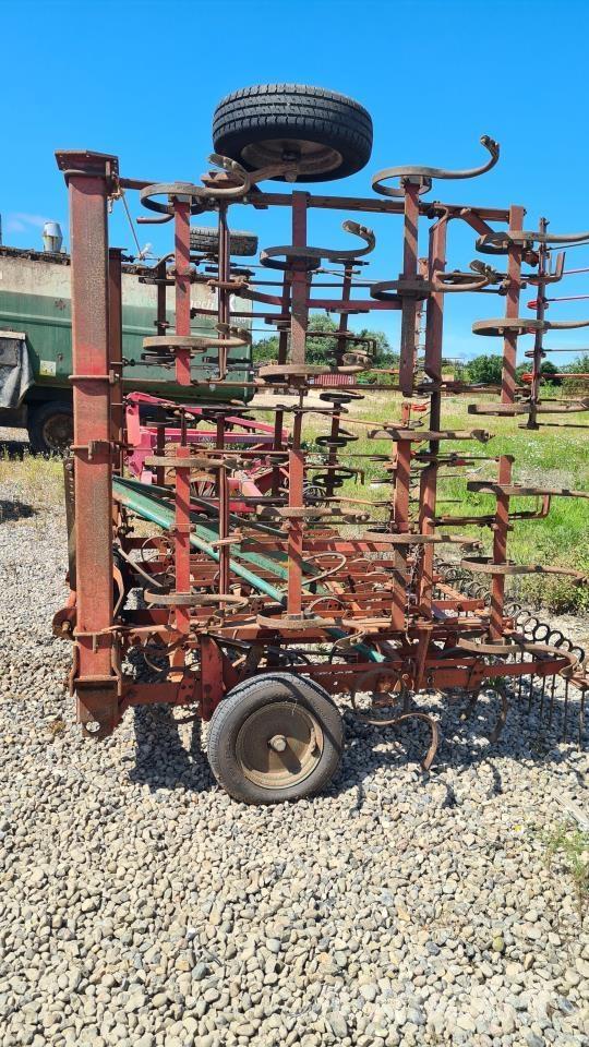 Kverneland 6M Scheibeneggen