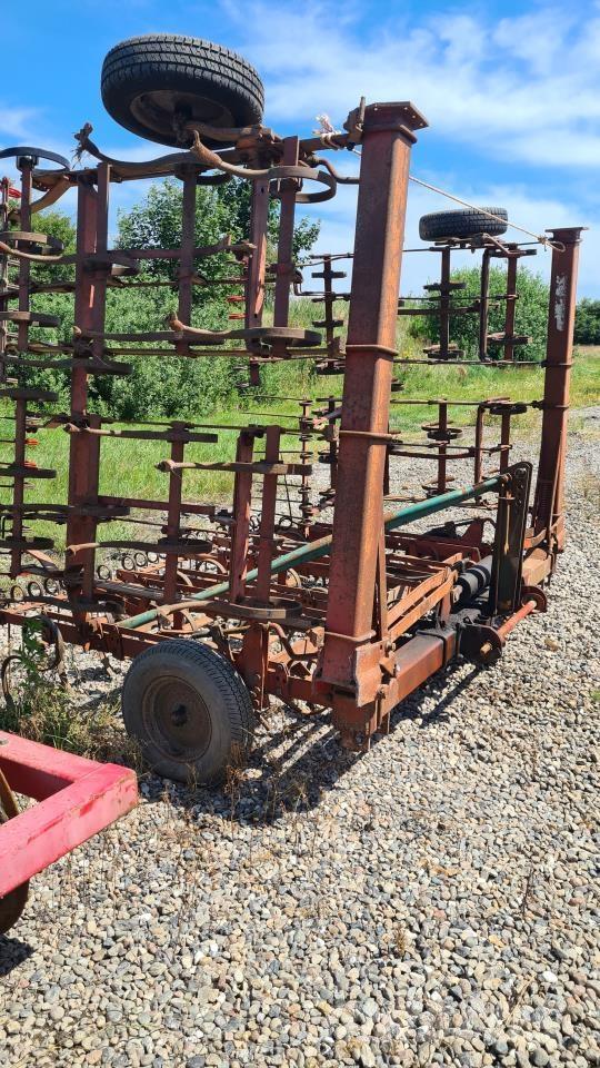 Kverneland 6M Scheibeneggen