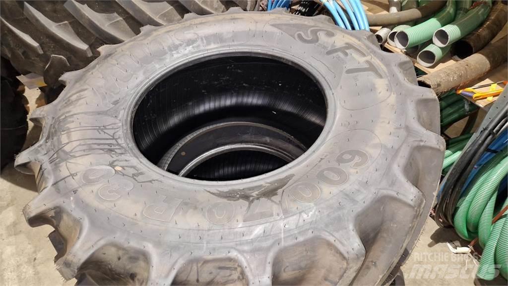 Mitas 600/70R30 Reifen