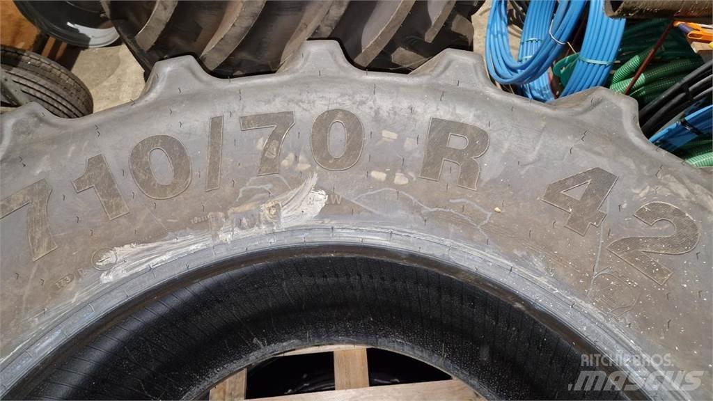 Mitas 710/70R42 Reifen