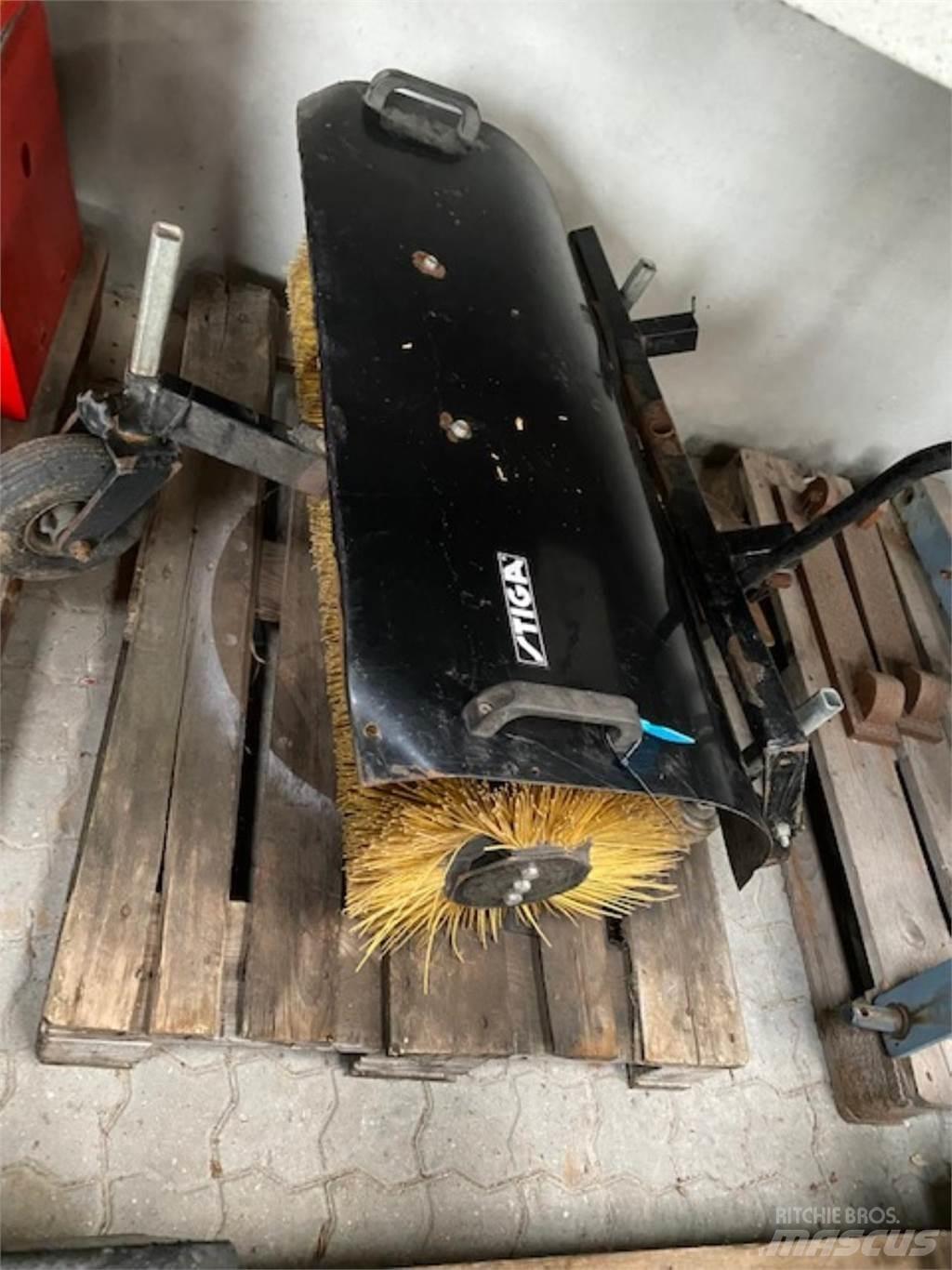 Stiga KOST 85CM Kleintraktoren
