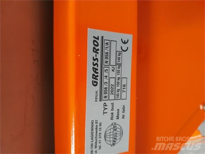  - - -  1000l Sand- und Salzstreuer