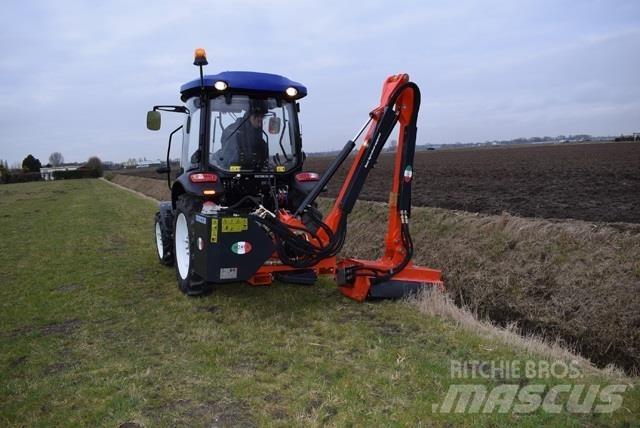 - - -  boxer Kompakttraktor-Aufsätze