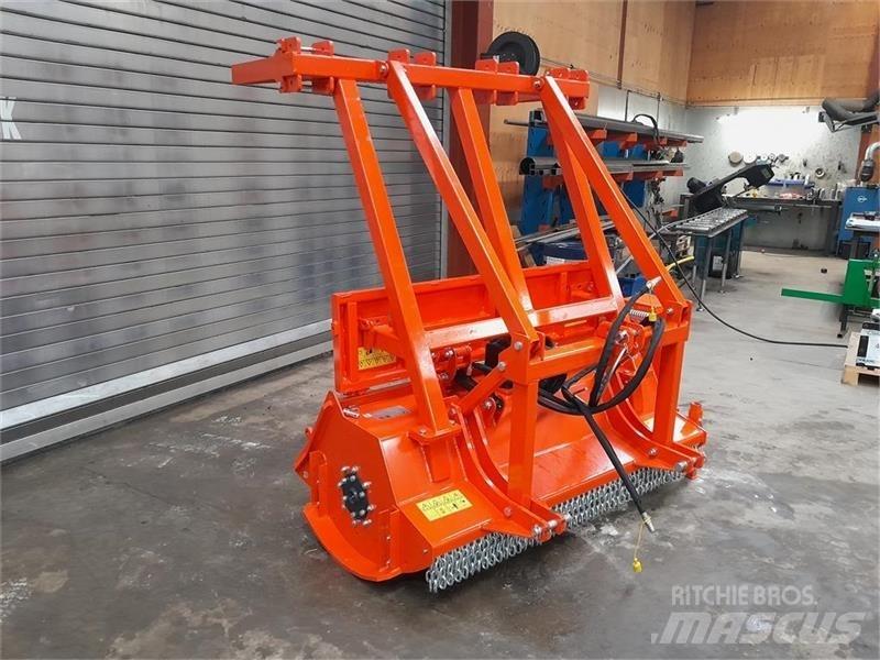  - - -  Boxer Agri Forstmulcher
