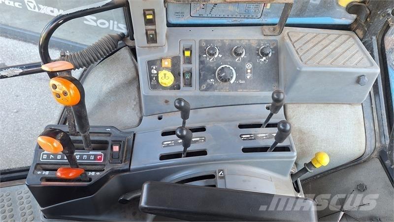 Ford 8240 Traktoren