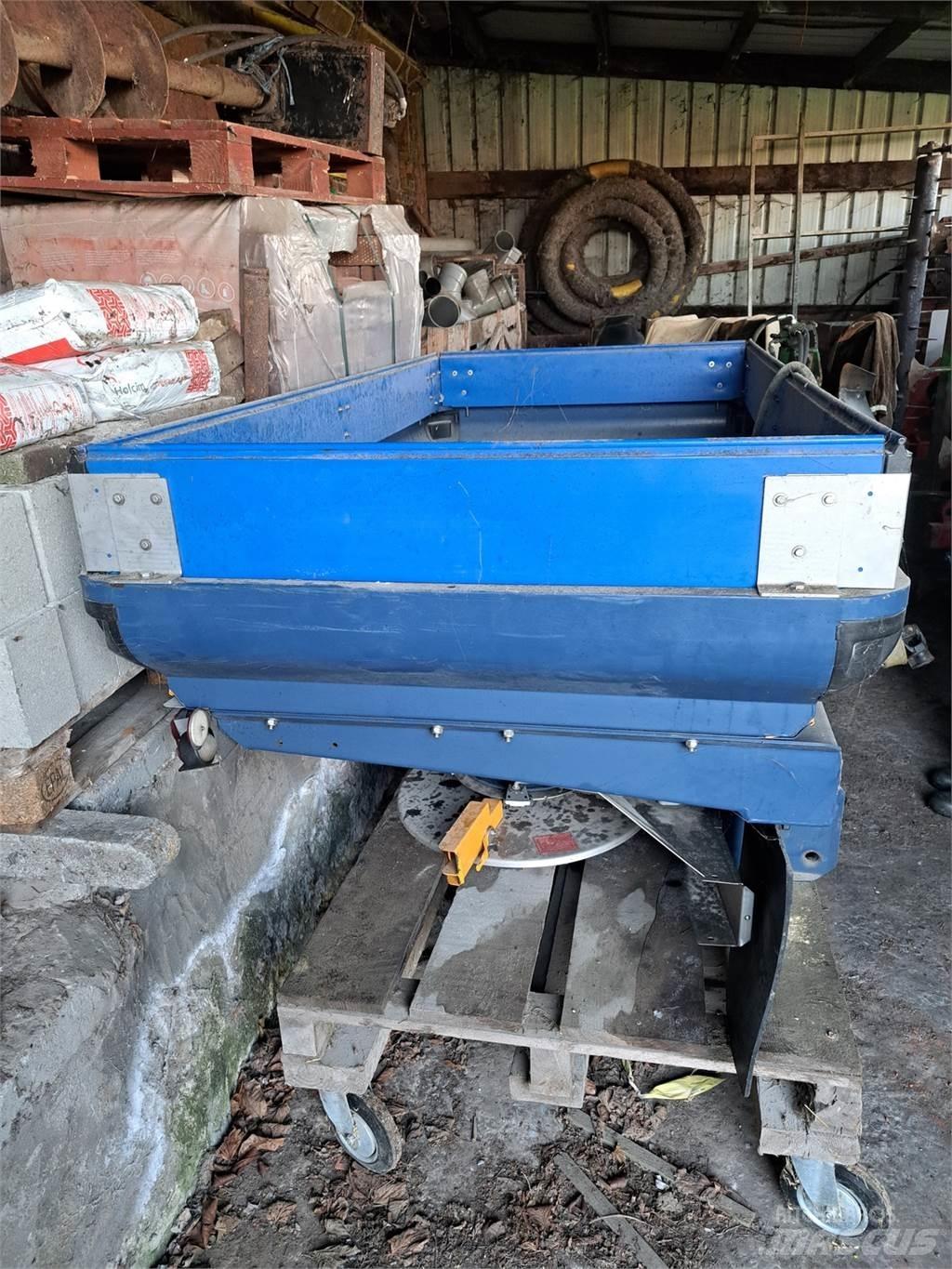 Bogballe M2 Mineraldüngerstreuer