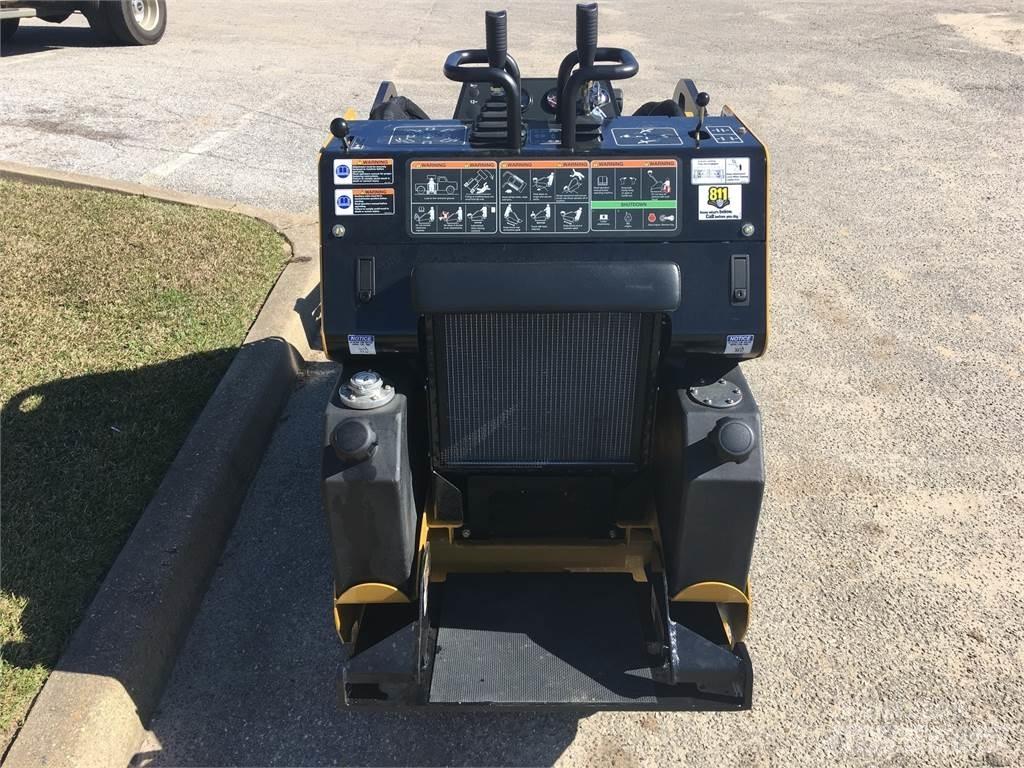 Boxer 700HDX Minilader