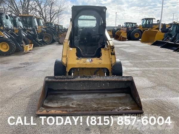 CAT 262D3 Kompaktlader