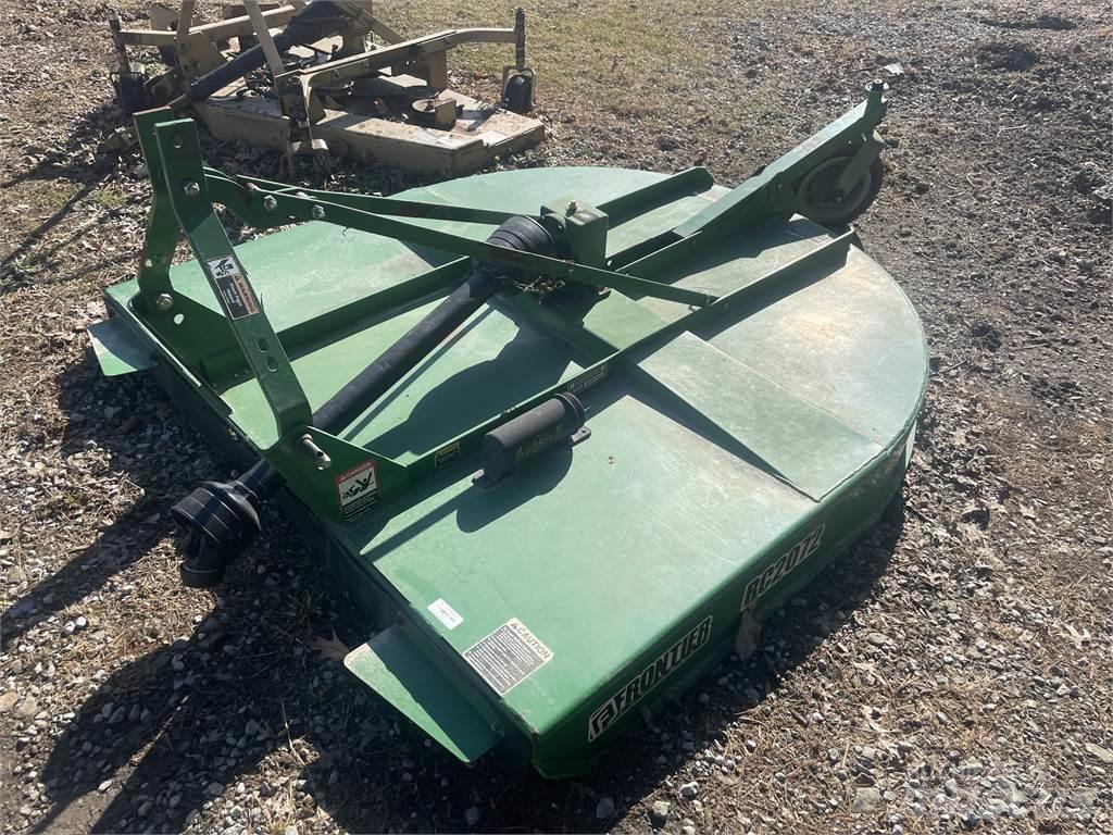 Frontier RC2072 Ballenschredder, -schneider und -wickler