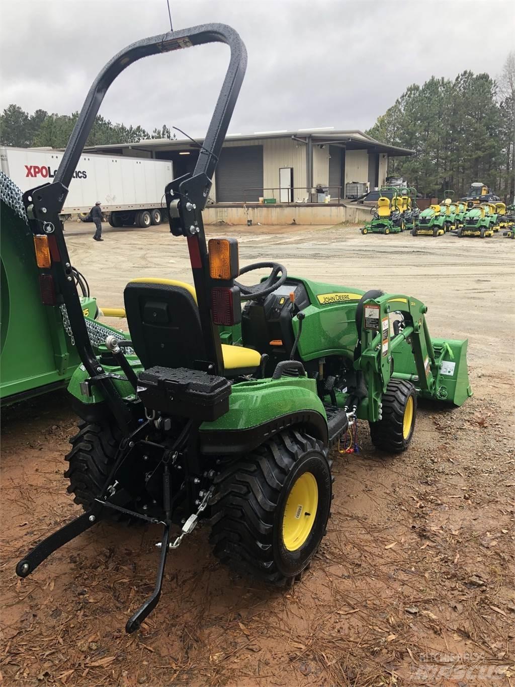 John Deere 1023E Kleintraktoren