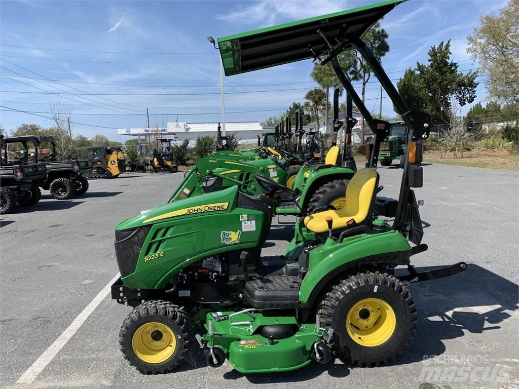 John Deere 1023E Kleintraktoren