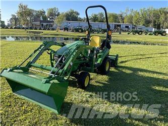 John Deere 1023E Kleintraktoren