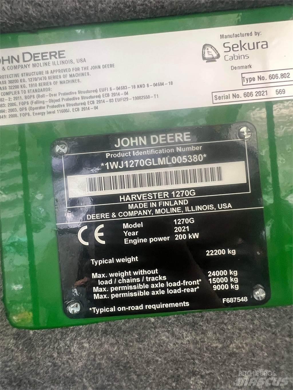 John Deere 1270G Harvester