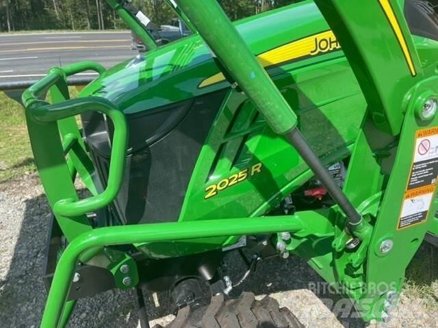 John Deere 2025R Kleintraktoren
