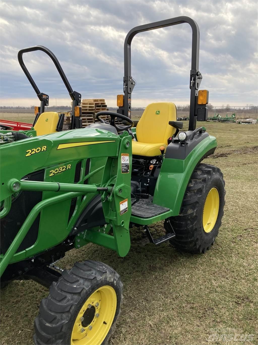 John Deere 2032R Kleintraktoren