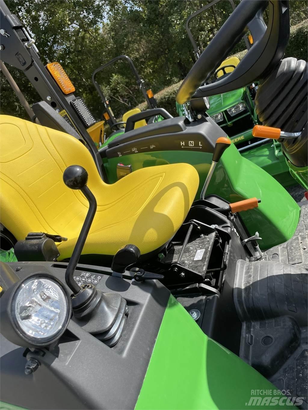 John Deere 2038R Kleintraktoren