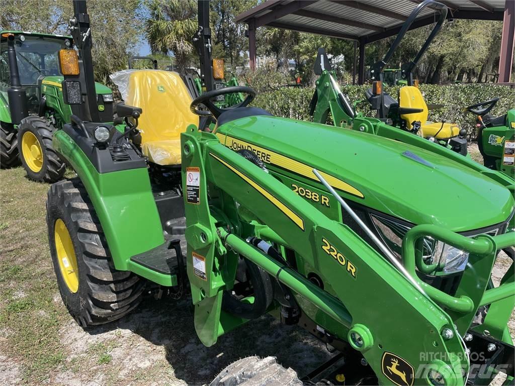 John Deere 2038R Kleintraktoren