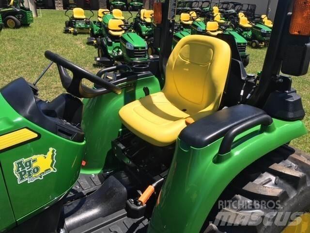 John Deere 3025E Kleintraktoren