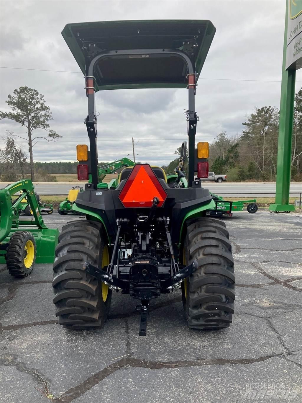 John Deere 3025E Kleintraktoren