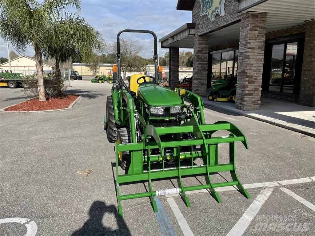 John Deere 3032E Kleintraktoren