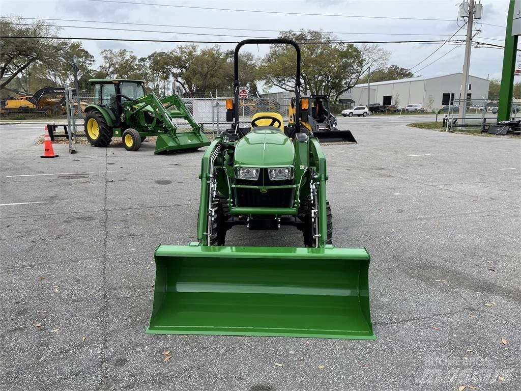 John Deere 3032E Kleintraktoren