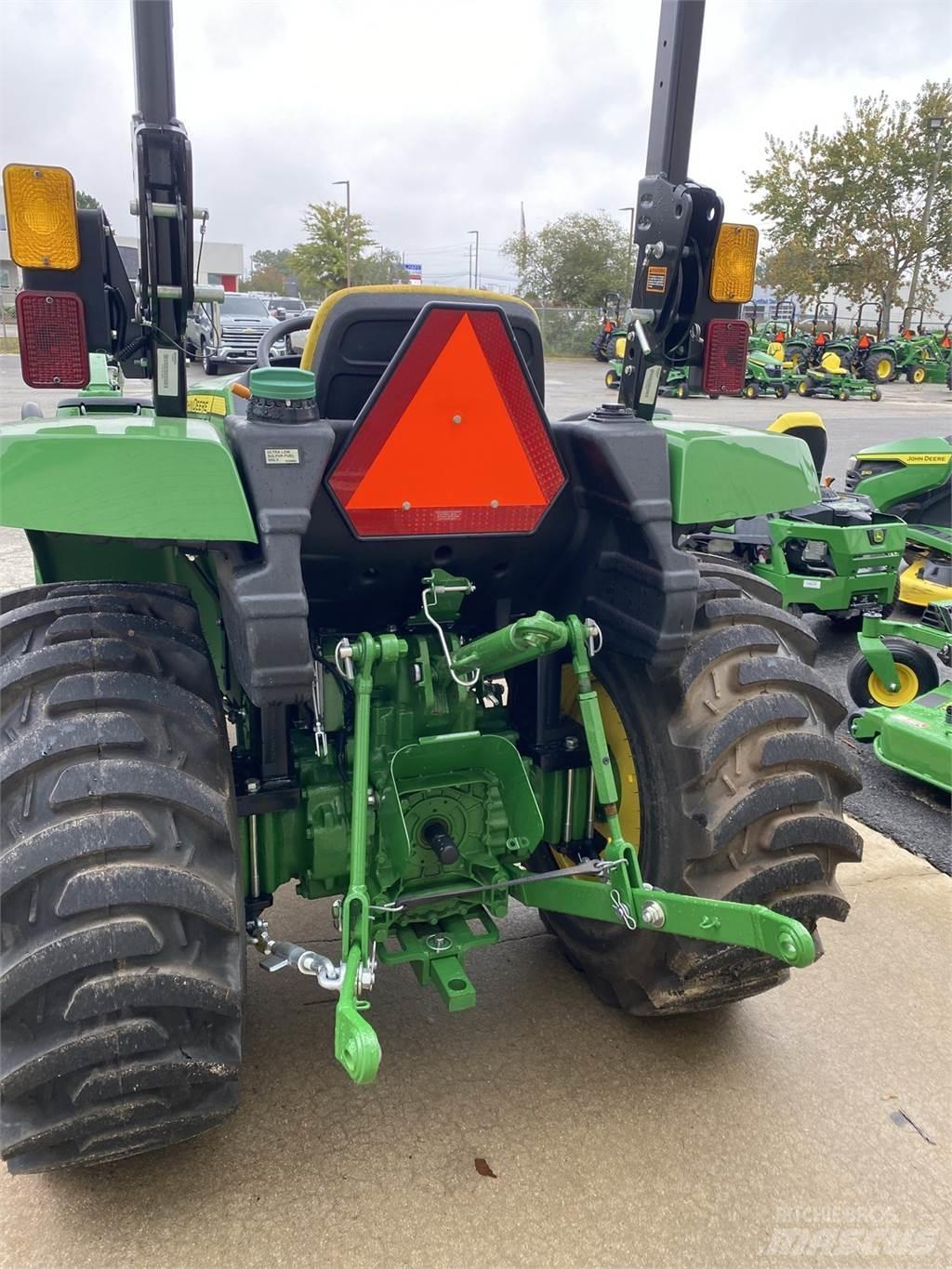 John Deere 3035D Sonstige Landmaschinen