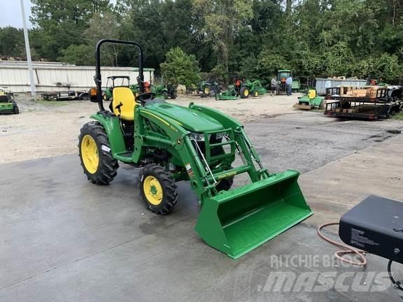 John Deere 3046R Traktoren