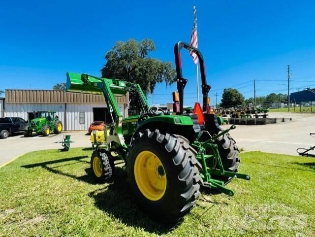 John Deere 4044M Traktoren