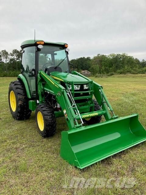 John Deere 4044R Traktoren