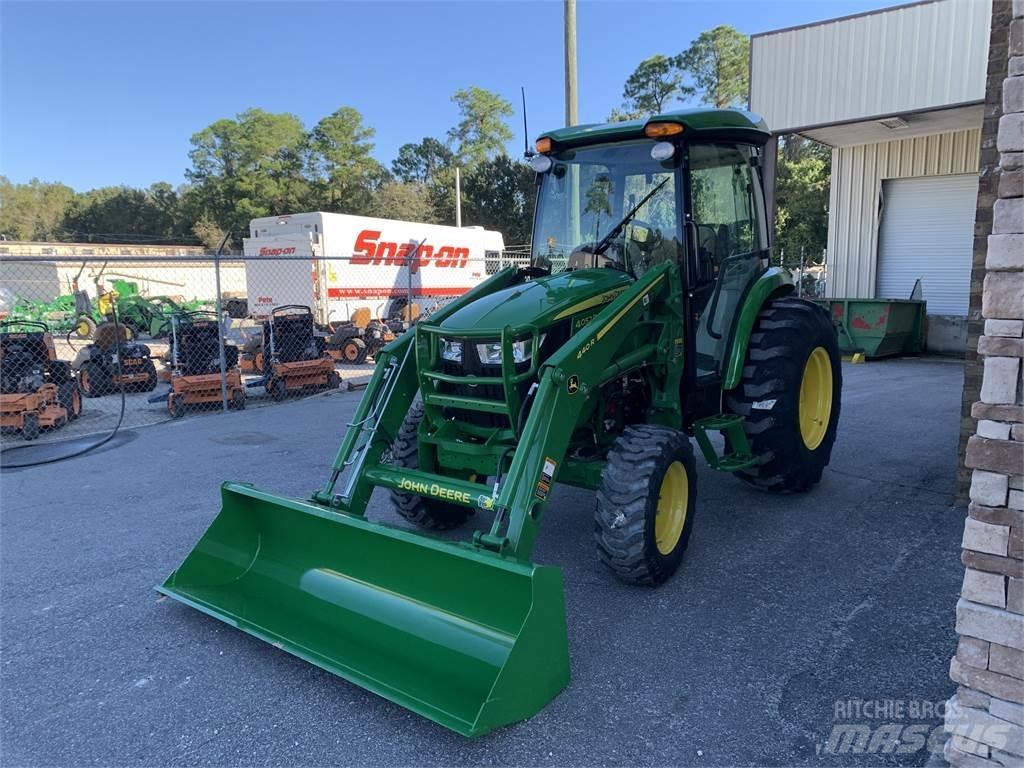 John Deere 4052R Traktoren