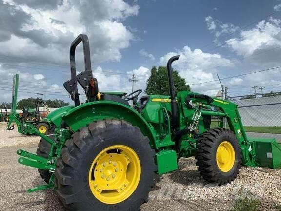 John Deere 5045E Traktoren