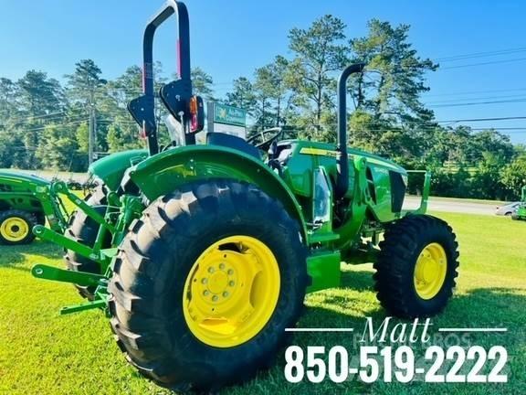 John Deere 5045E Traktoren