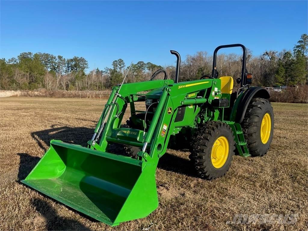 John Deere 5045E Traktoren