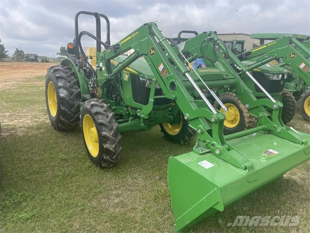 John Deere 5060E Traktoren
