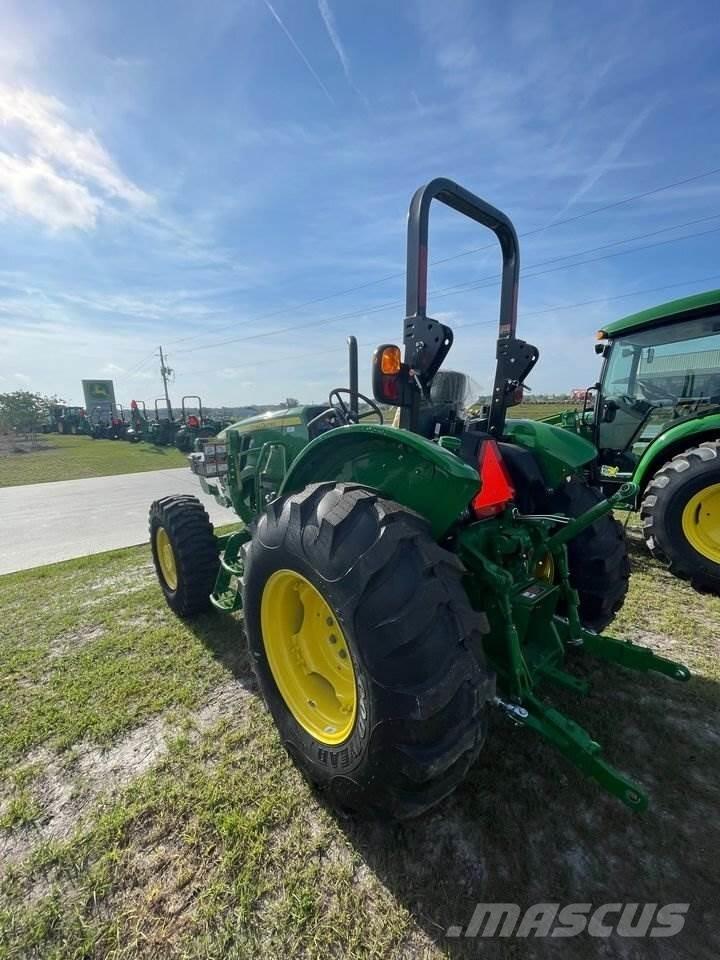John Deere 5060E Traktoren