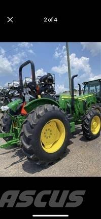 John Deere 5060E Traktoren