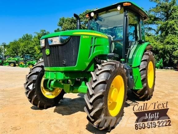 John Deere 5090E Traktoren