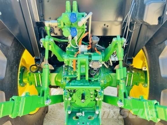 John Deere 5090E Traktoren