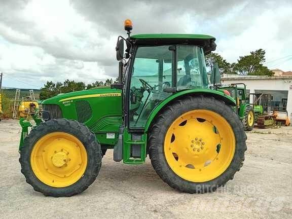 John Deere 5090R Traktoren