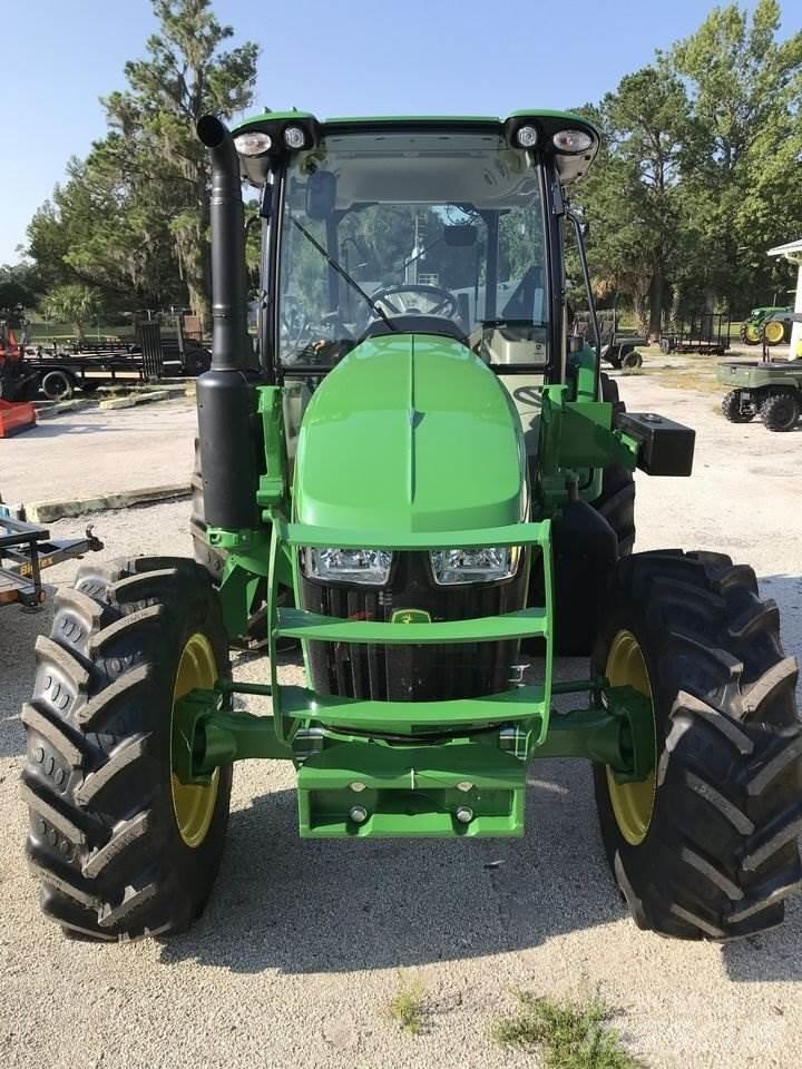 John Deere 5105M Traktoren