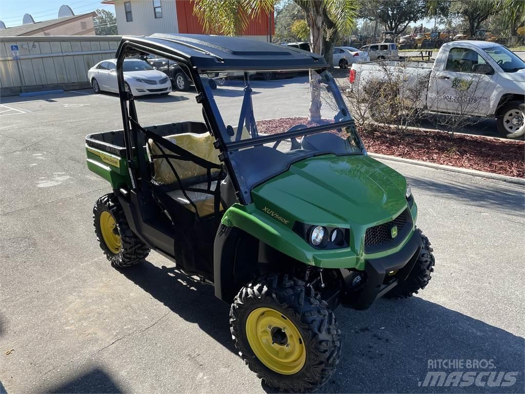 John Deere 560E Arbeitsfahrzeuge