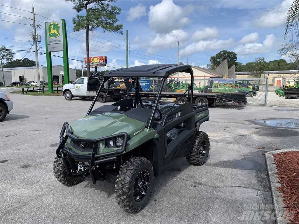 John Deere 590M Arbeitsfahrzeuge